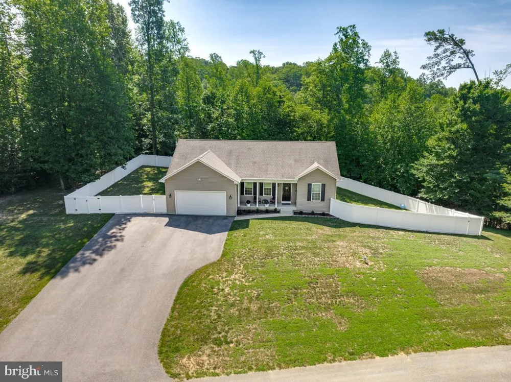 7098 QUICKTREE PLACE Hughesville, MD 20637