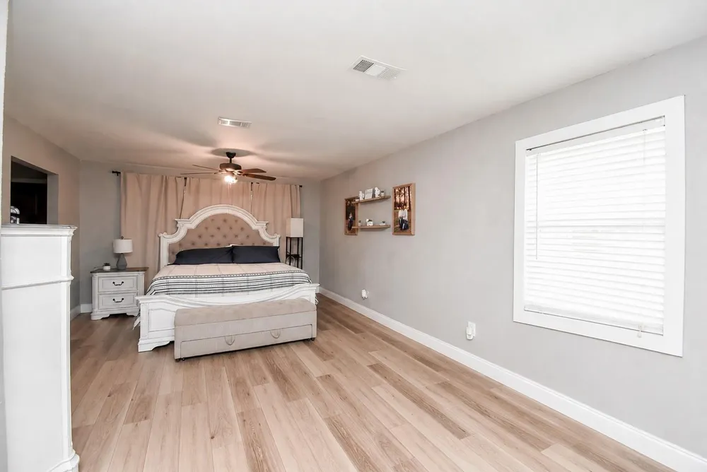 1801 Buchanan Street Pasadena, TX 77502