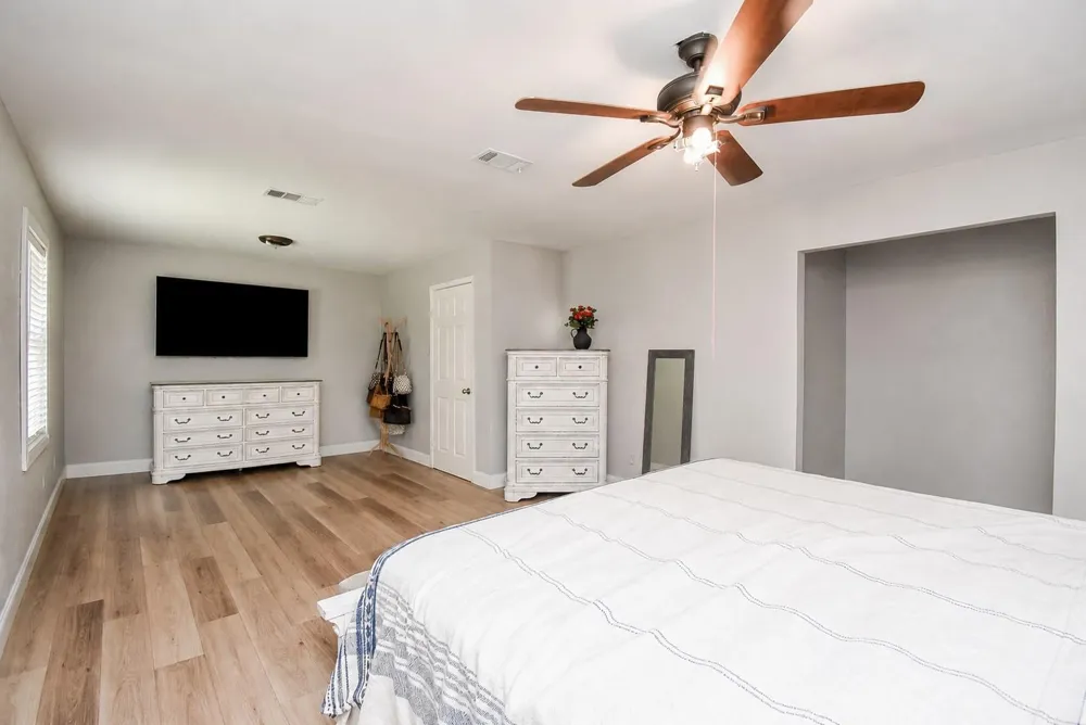 1801 Buchanan Street Pasadena, TX 77502