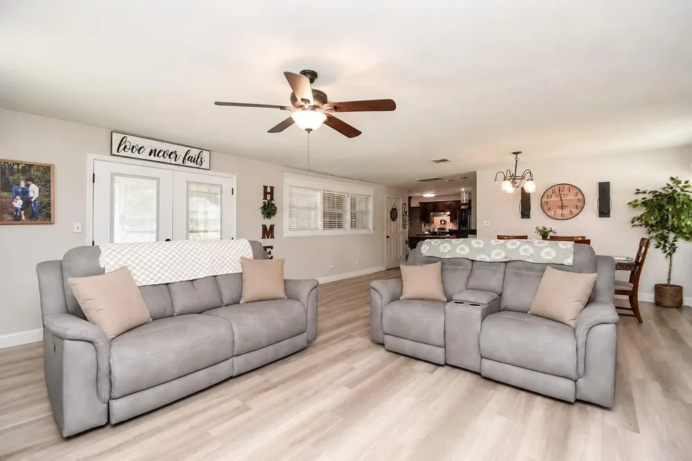 1801 Buchanan Street Pasadena, TX 77502