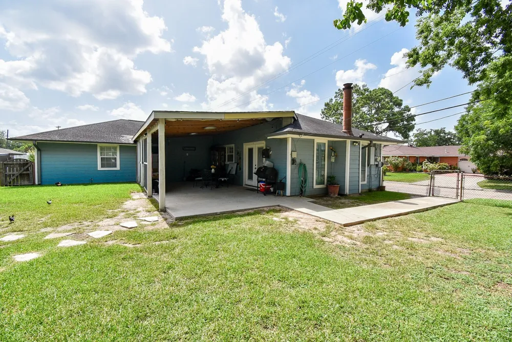 1801 Buchanan Street Pasadena, TX 77502
