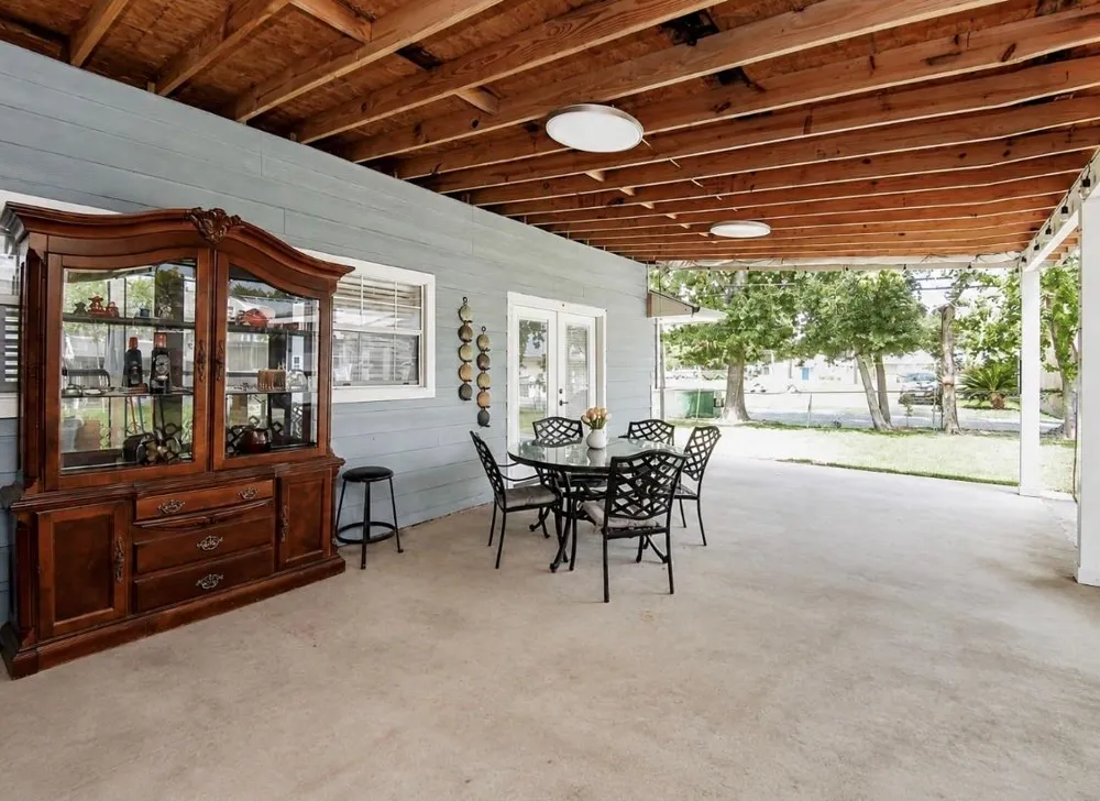 1801 Buchanan Street Pasadena, TX 77502