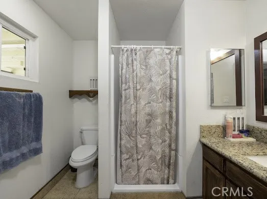 3703 Conning Jurupa Valley, CA 92509