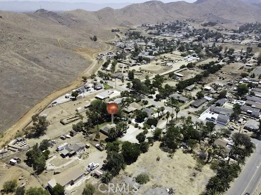 3703 Conning Jurupa Valley, CA 92509