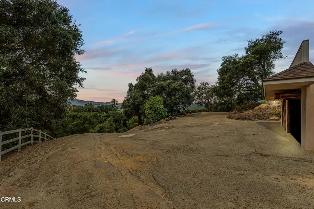 11270 Ventura Avenue Ojai, CA 93023