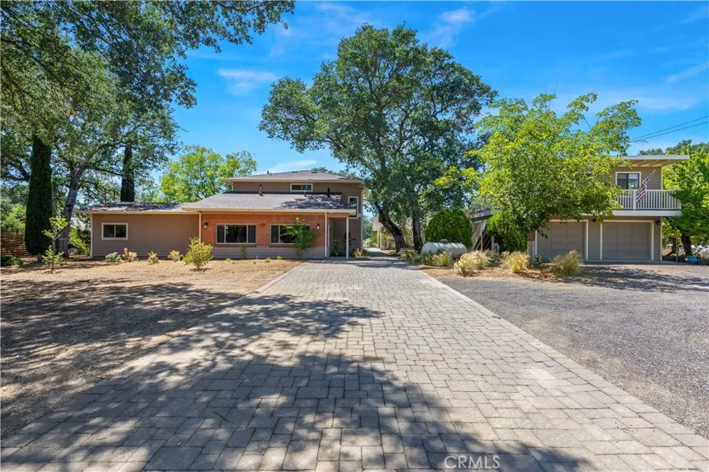 3339 Harrison Street Clearlake, CA 95422