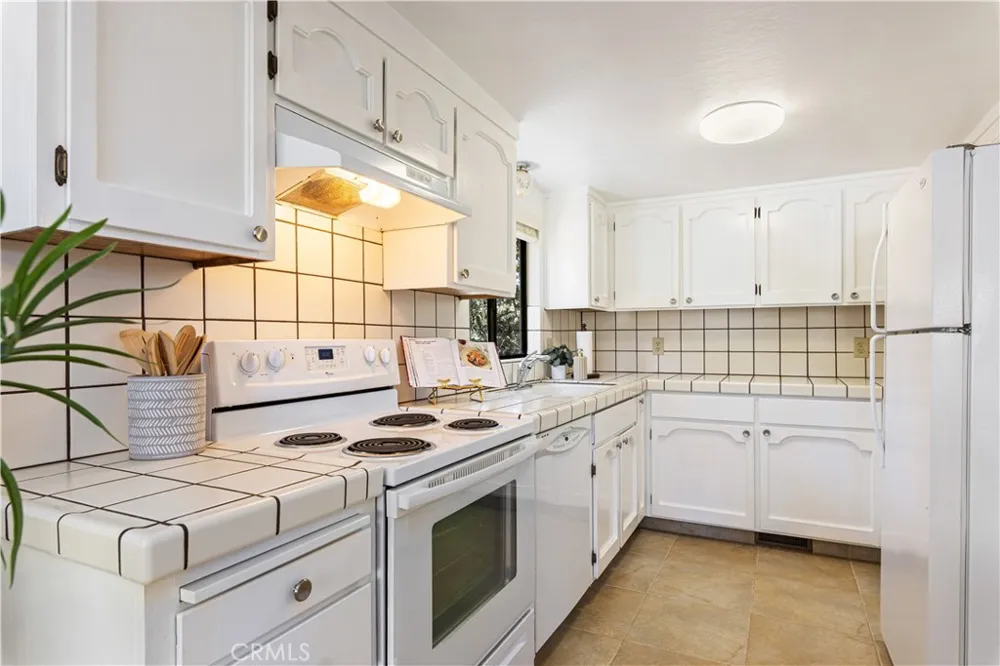 3339 Harrison Street Clearlake, CA 95422