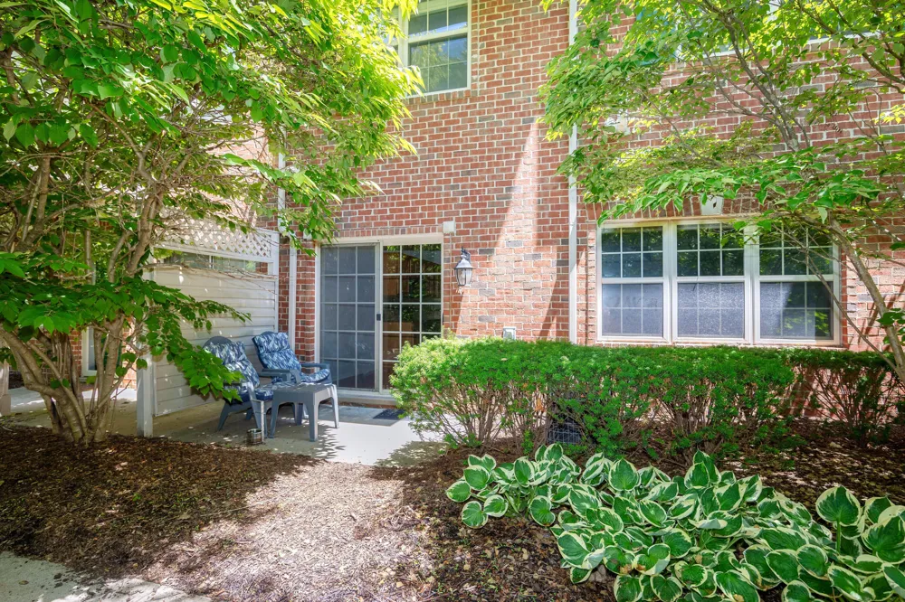 39688 Rockcrest Lane Northville, MI 48168