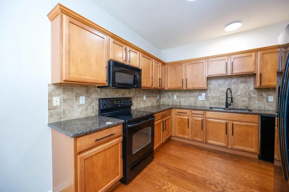 39688 Rockcrest Lane Northville, MI 48168