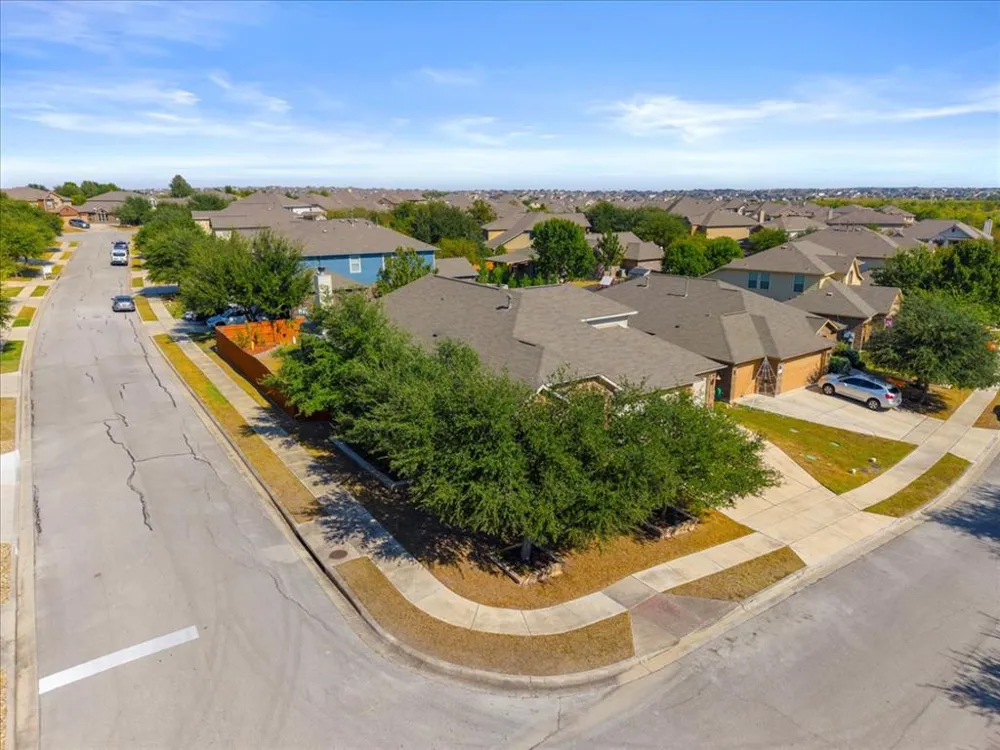 349 Razzmatazz Trail Buda, TX 78610