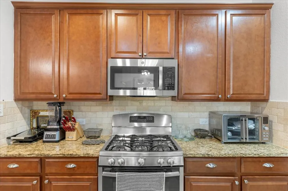349 Razzmatazz Trail Buda, TX 78610