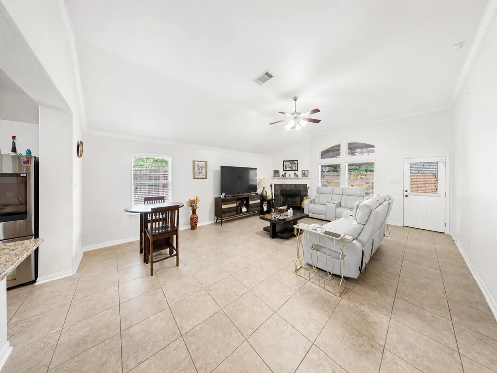 349 Razzmatazz Trail Buda, TX 78610