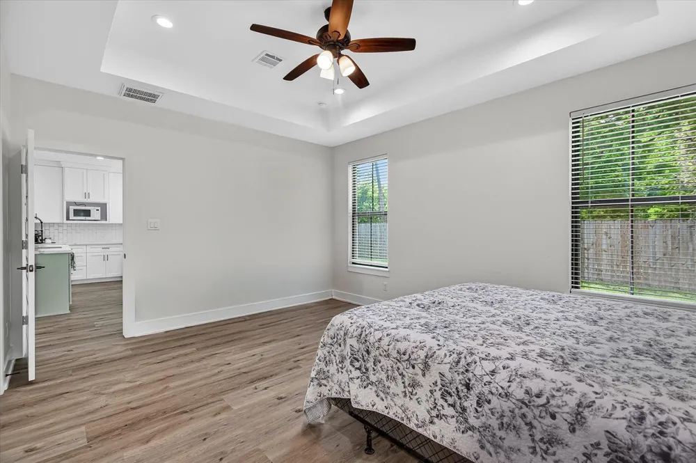 502 S Carroll Street La Porte, TX 77571