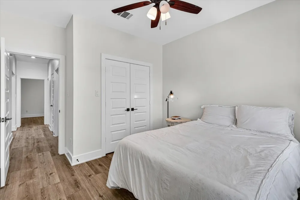 502 S Carroll Street La Porte, TX 77571