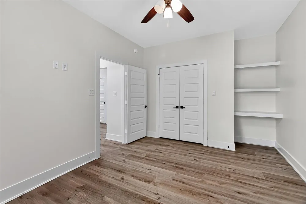 502 S Carroll Street La Porte, TX 77571