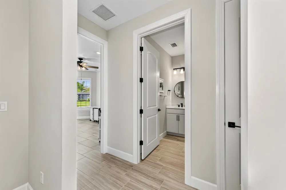 3862 White Alder Way Vero Beach, FL 32967