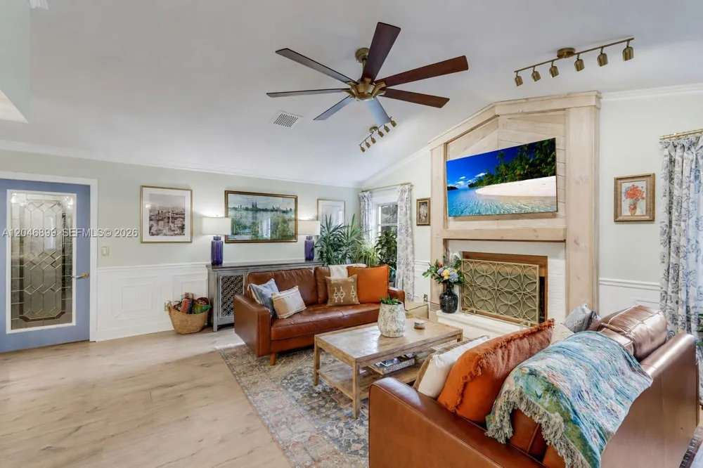 17845 Chesterfield Road North Fort Myers, FL 33917