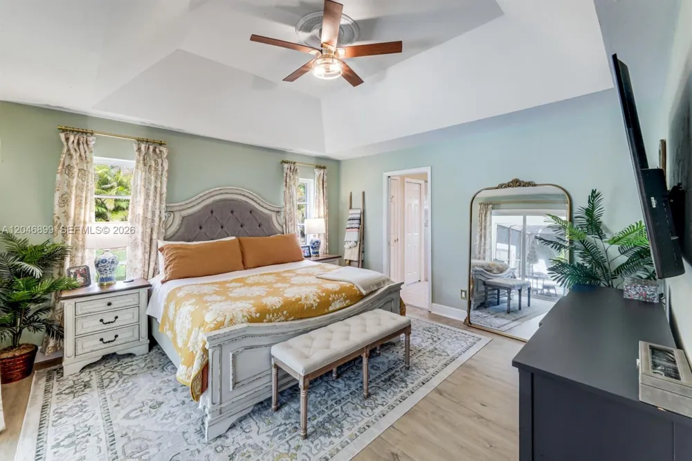 17845 Chesterfield Road North Fort Myers, FL 33917