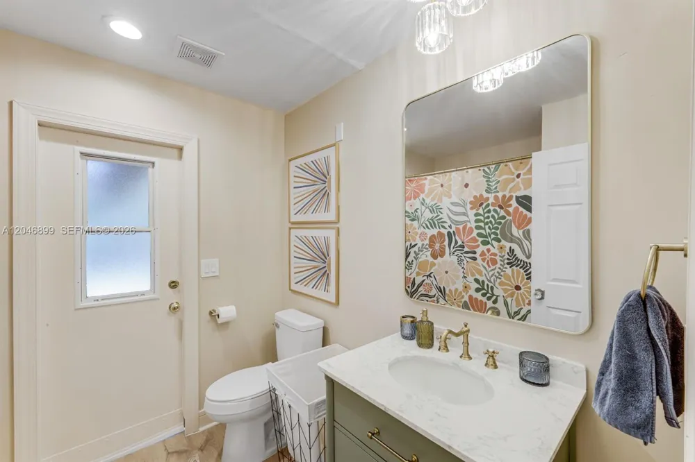 17845 Chesterfield Road North Fort Myers, FL 33917