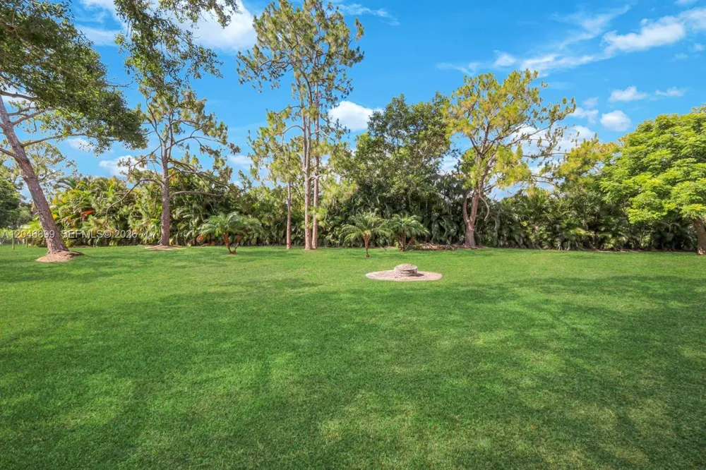 17845 Chesterfield Road North Fort Myers, FL 33917