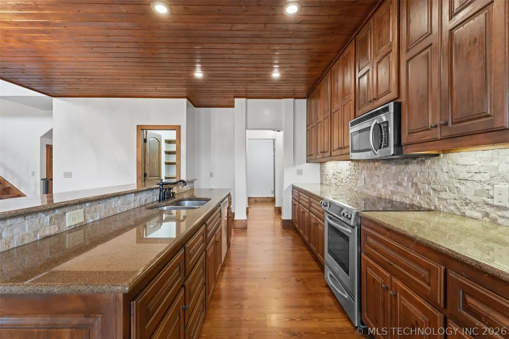 34206 Osprey Road Afton, OK 74331