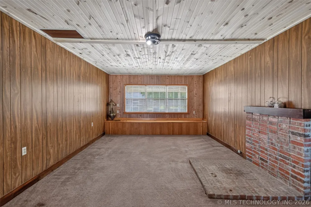 202 Talihina Street Salina, OK 74365