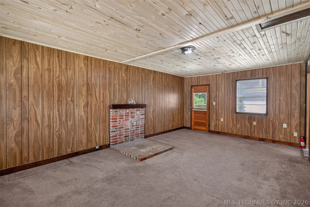 202 Talihina Street Salina, OK 74365