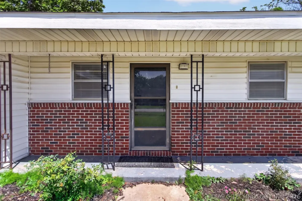 202 Talihina Street Salina, OK 74365