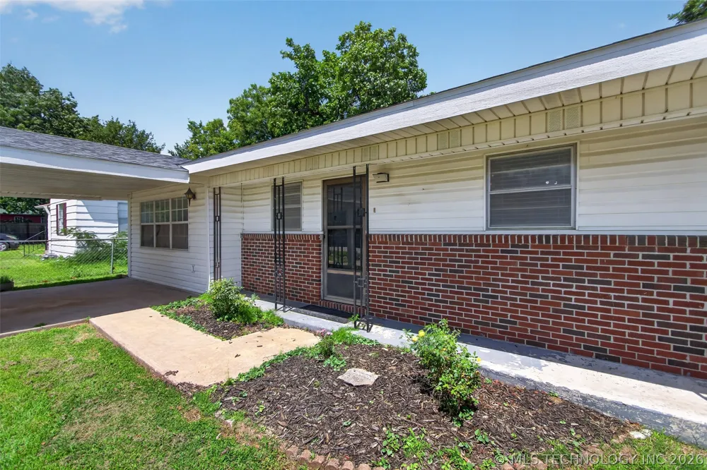 202 Talihina Street Salina, OK 74365