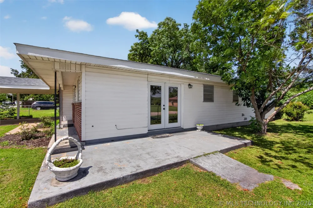 202 Talihina Street Salina, OK 74365