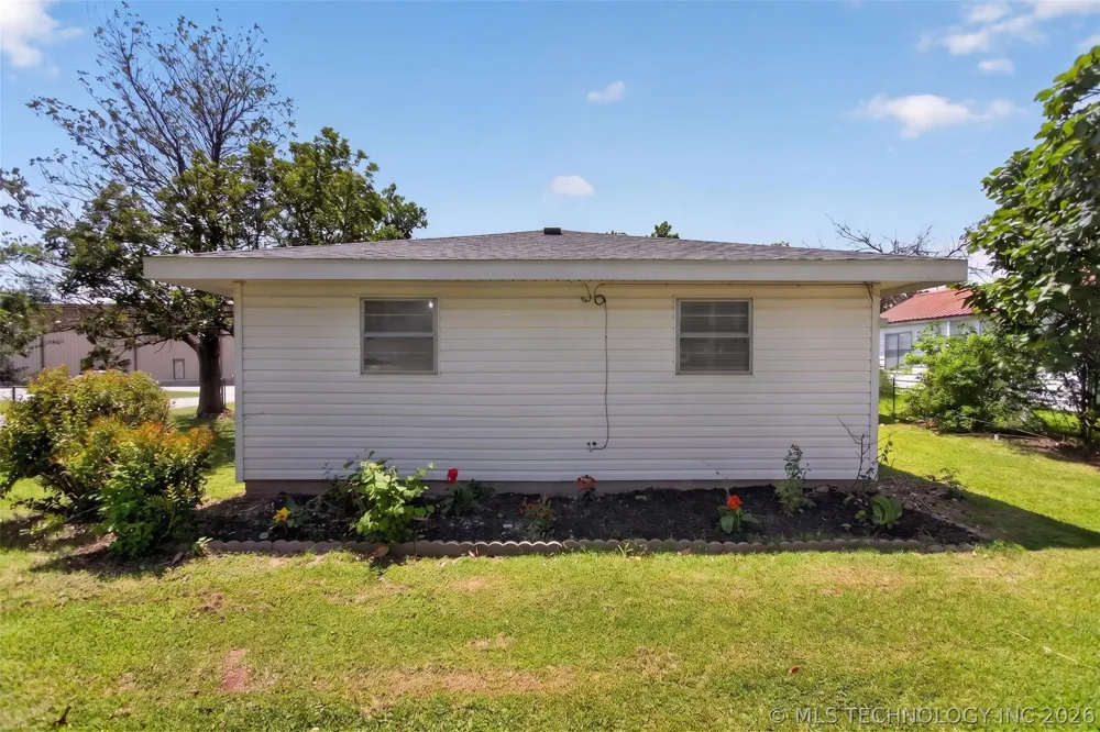 202 Talihina Street Salina, OK 74365