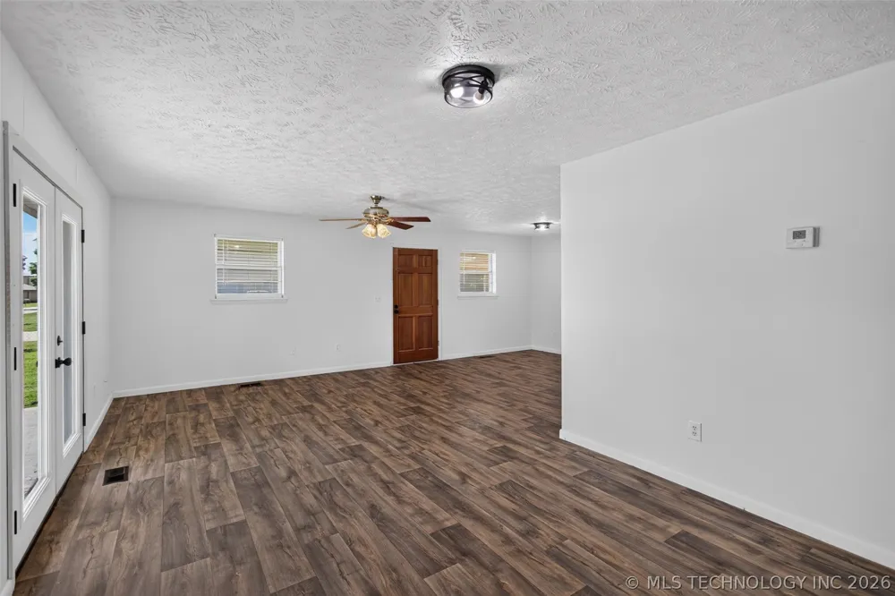 202 Talihina Street Salina, OK 74365