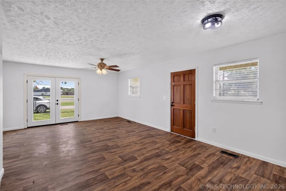 202 Talihina Street Salina, OK 74365
