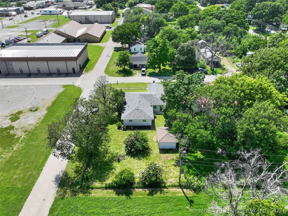 202 Talihina Street Salina, OK 74365