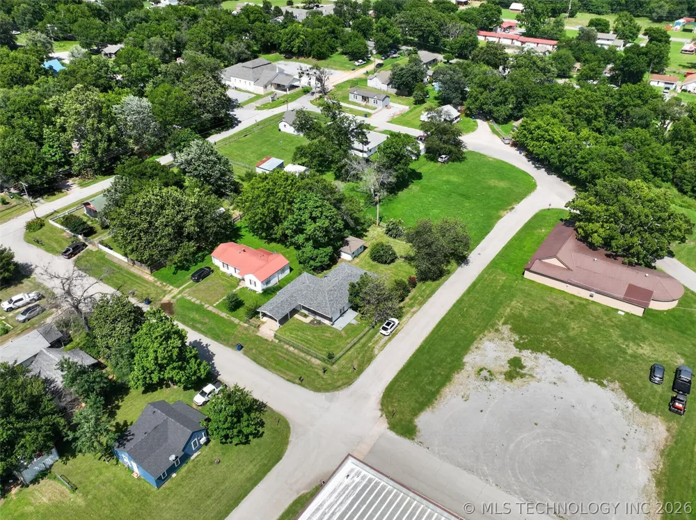 202 Talihina Street Salina, OK 74365