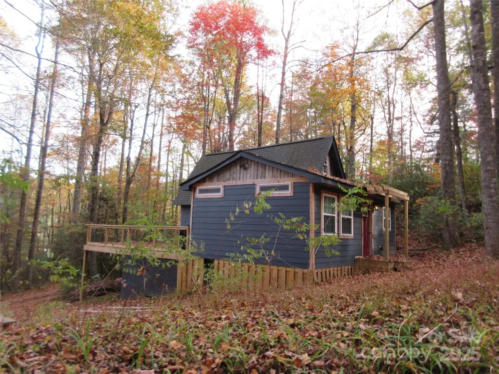 30 Rainbow Lake Circle Black Mountain, NC 28711