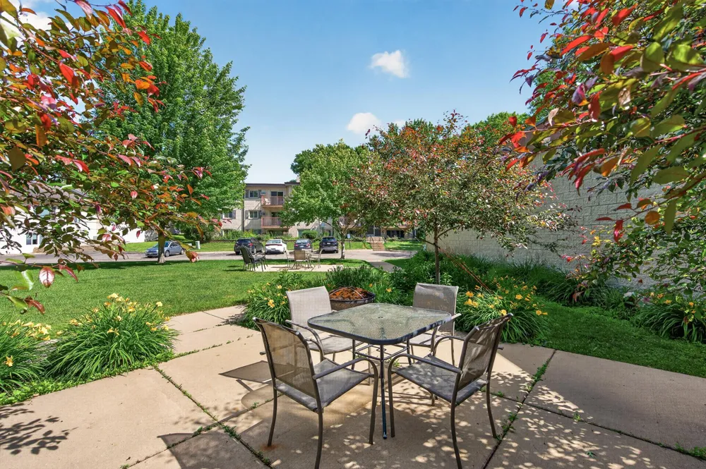 240 Wentworth Avenue W #306 West Saint Paul, MN 55118