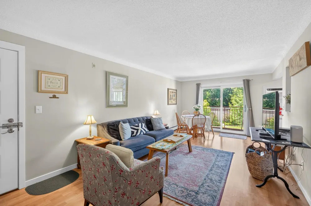 240 Wentworth Avenue W #306 West Saint Paul, MN 55118