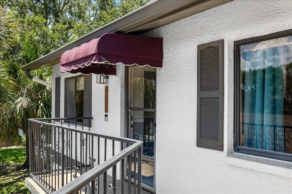 6653 RIVER RUN BOULEVARD #6653 Weeki Wachee, FL 34607