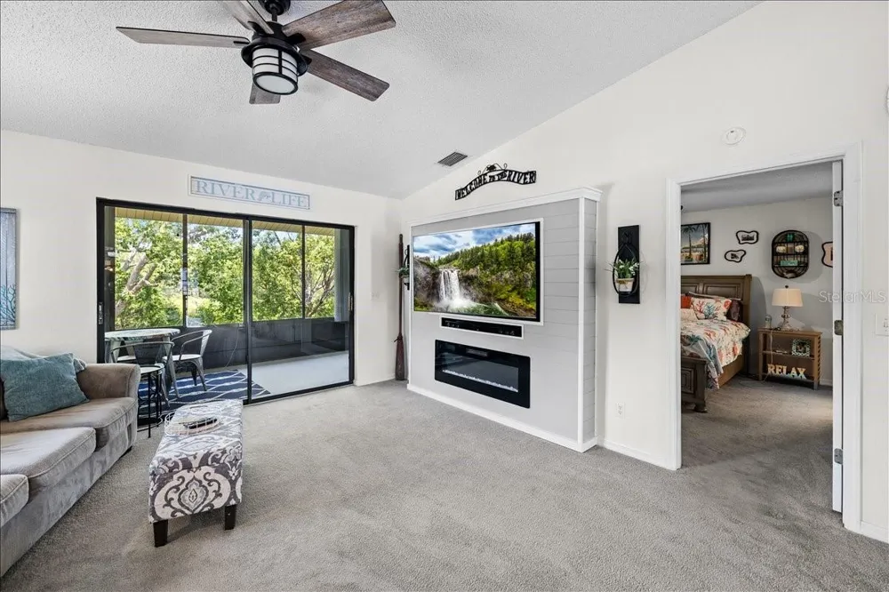 6653 RIVER RUN BOULEVARD #6653 Weeki Wachee, FL 34607