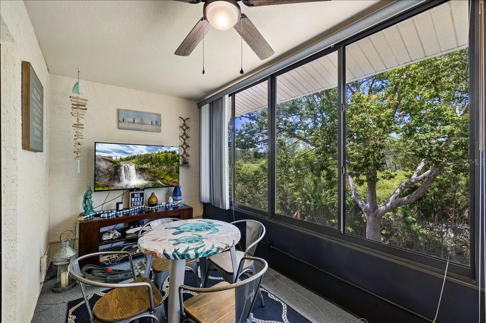 6653 RIVER RUN BOULEVARD #6653 Weeki Wachee, FL 34607