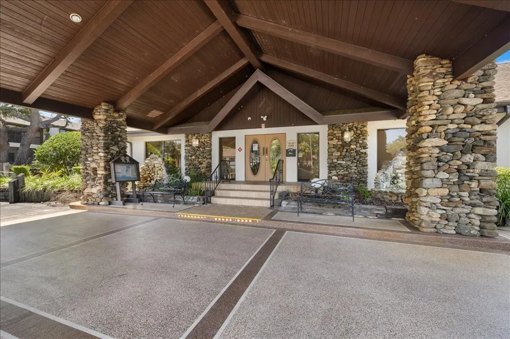 6653 RIVER RUN BOULEVARD #6653 Weeki Wachee, FL 34607
