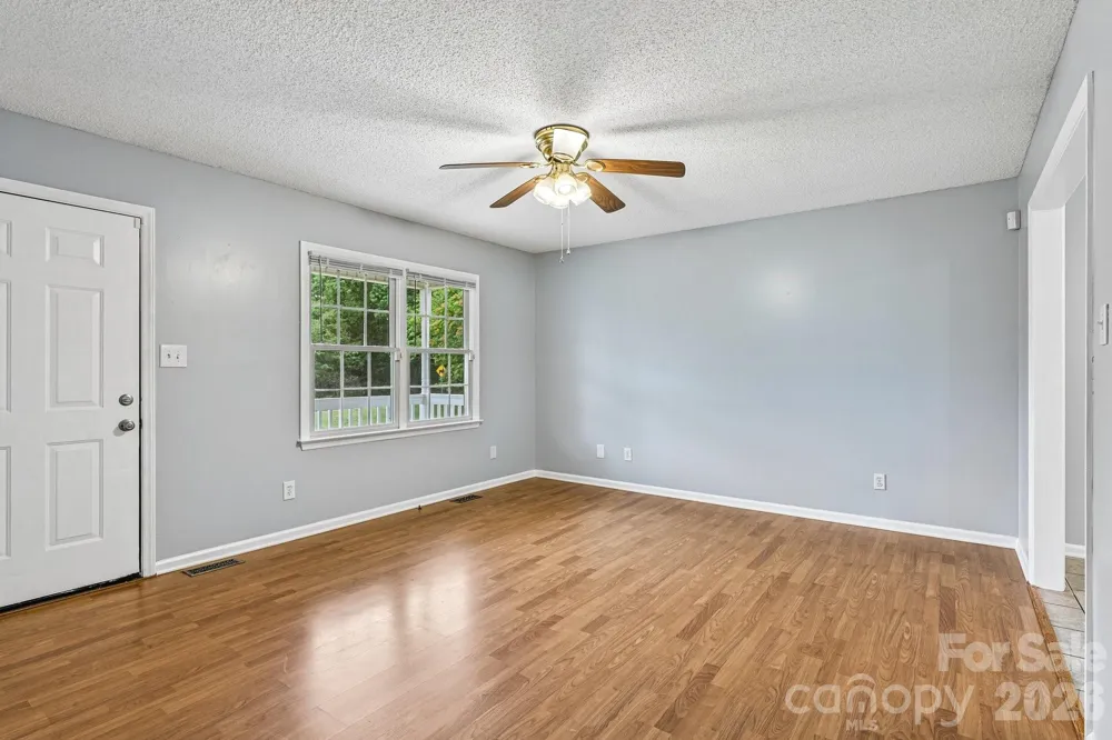 738 Mcdaniel Road Kings Mountain, NC 28086