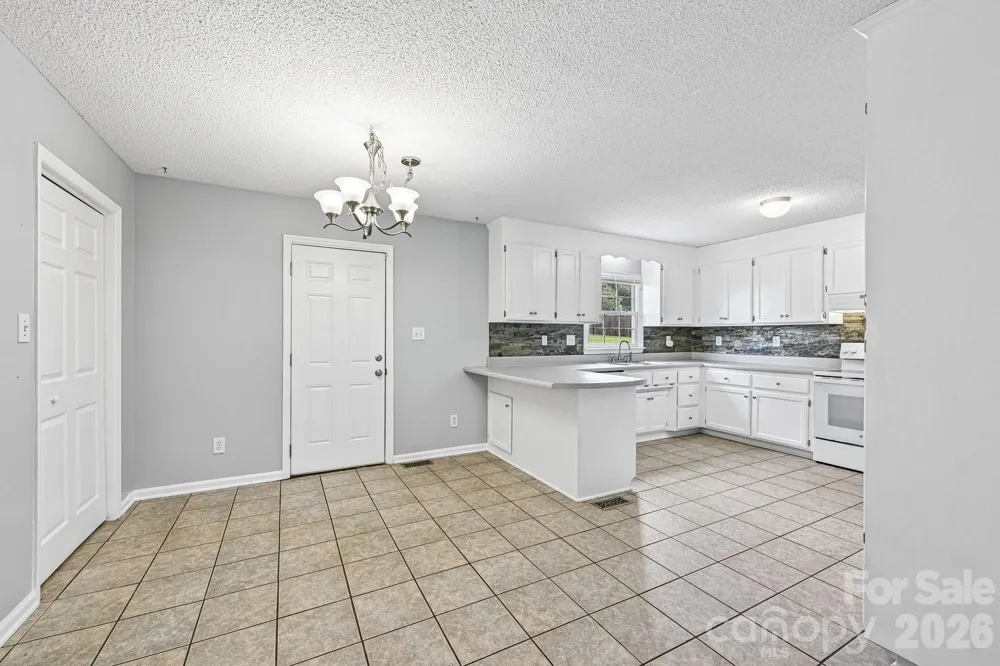 738 Mcdaniel Road Kings Mountain, NC 28086