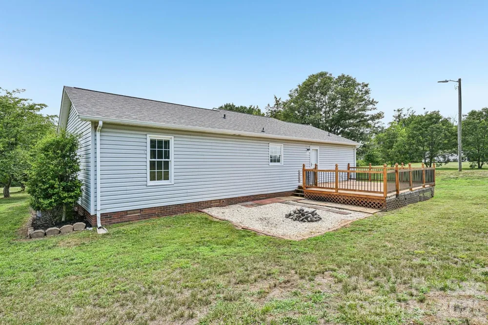 738 Mcdaniel Road Kings Mountain, NC 28086