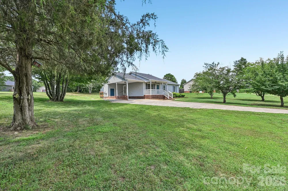 738 Mcdaniel Road Kings Mountain, NC 28086