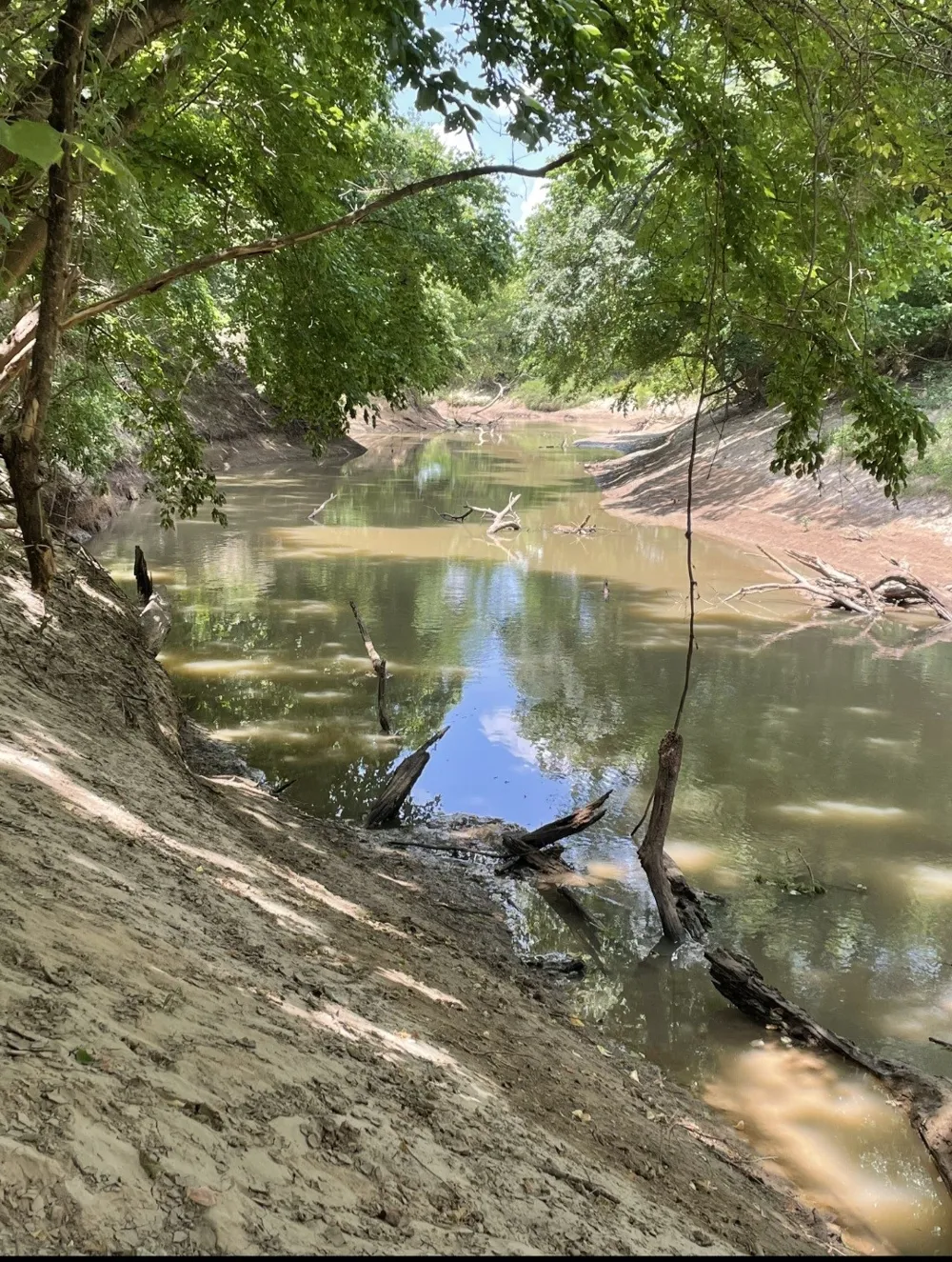 596 County Road 4668 Rhome, TX 76078
