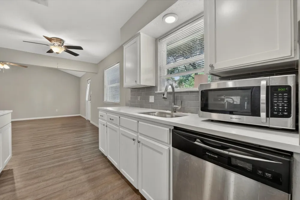 6929 Declaration Street Watauga, TX 76148