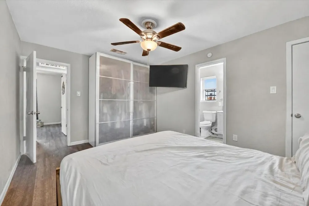 6929 Declaration Street Watauga, TX 76148