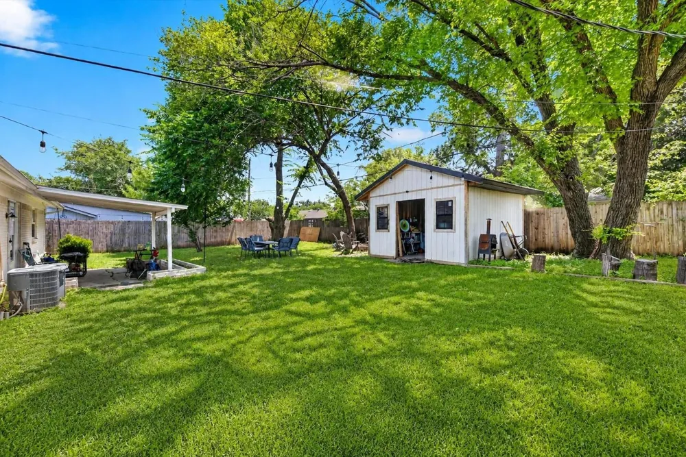 6929 Declaration Street Watauga, TX 76148